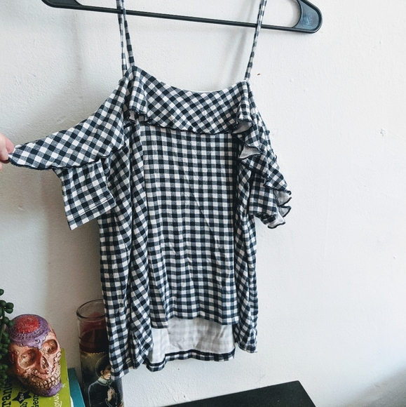 Gingham Ruffled Off Shoulder Top - Picture 5 of 5